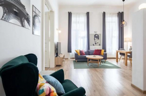 Cityscape Budget Apartments Riverside